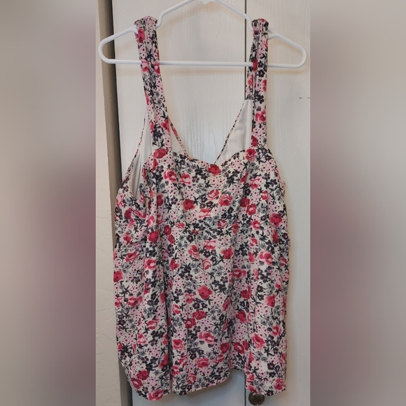 Torrid Floral Baby Doll Tank Top Size 5 5X Camisole Wide Straps Flowy Stretchy - Picture 5 of 8